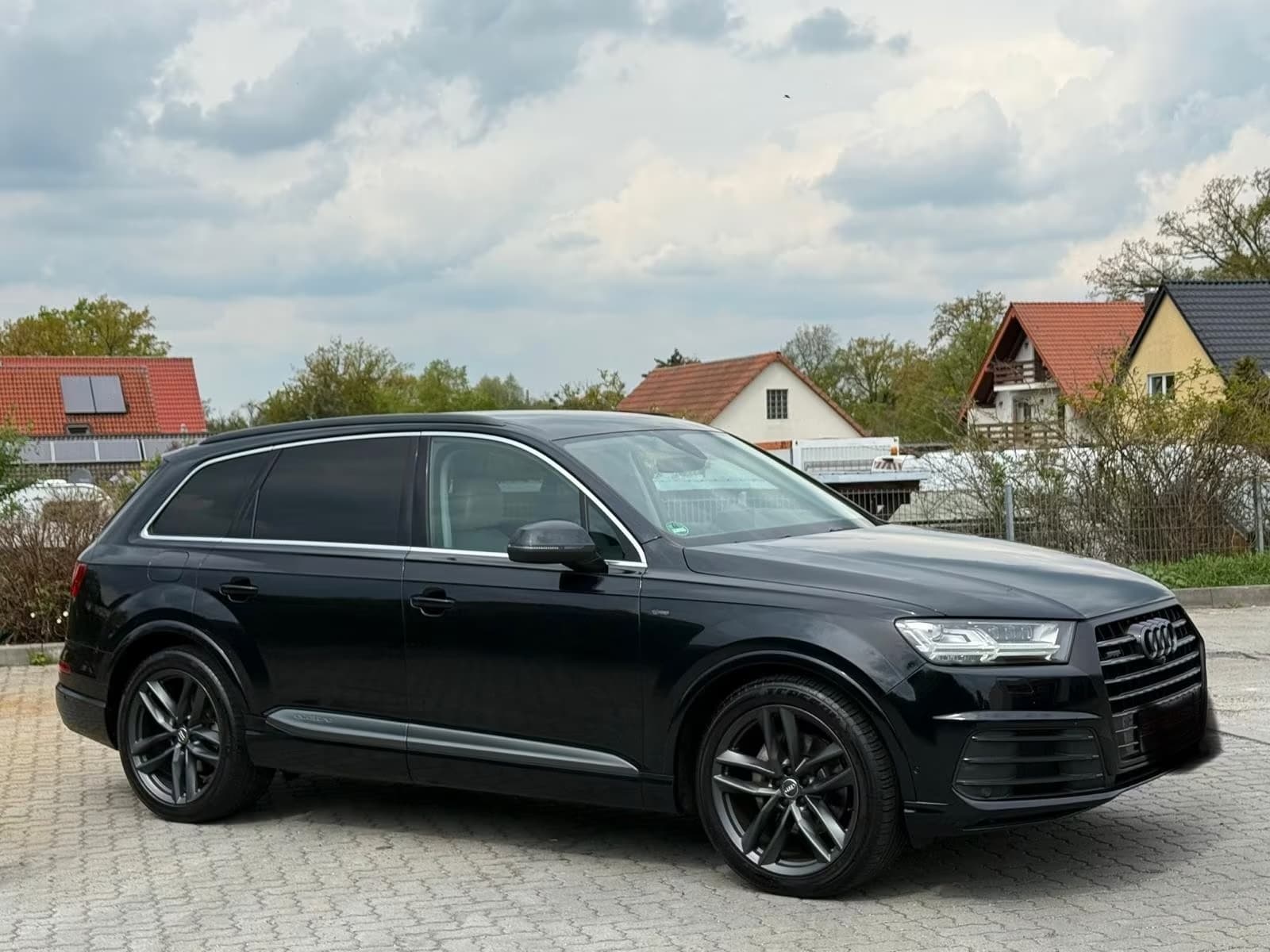 Audi Q7 3.0 TDI quattro*S-LINE*MATRIX*MMI*HUD