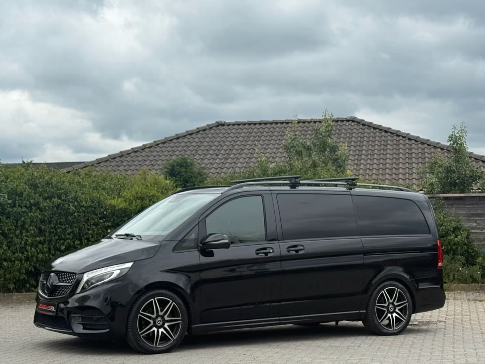 Mercedes-Benz V 300d AMG-LINE*NIGHT*AVANTGARDE-EDITION*VOLL
