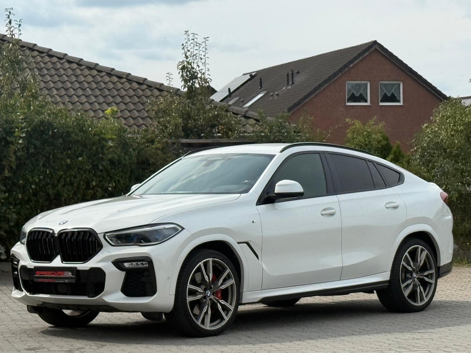 BMW X6 xDrive 30d M-SPORTPAKET*LASER*ACC*PANO*HUD*